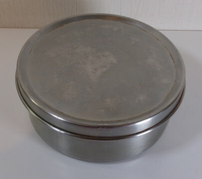 1円から売り切りスタート・・ステンレスバット 保存容器 丸型の蓋つきステンレス容器 カネク 容器 厨房機器 調理器具 20251105 msg 1031拍卖