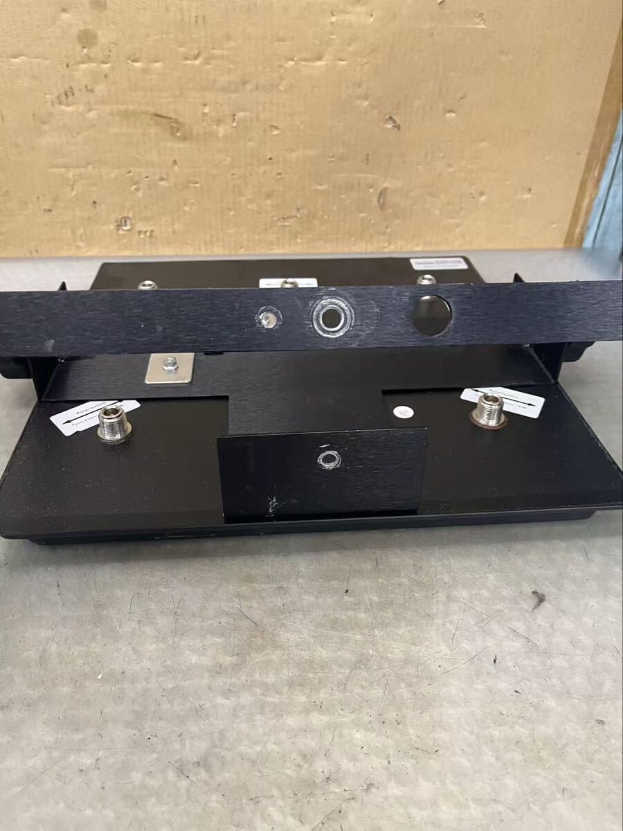 テラデック TERADEK MultiPanel Antenna 3x 16dBi & 2x 14dBi 動作未確認 中古現状品(140s)た 拍卖