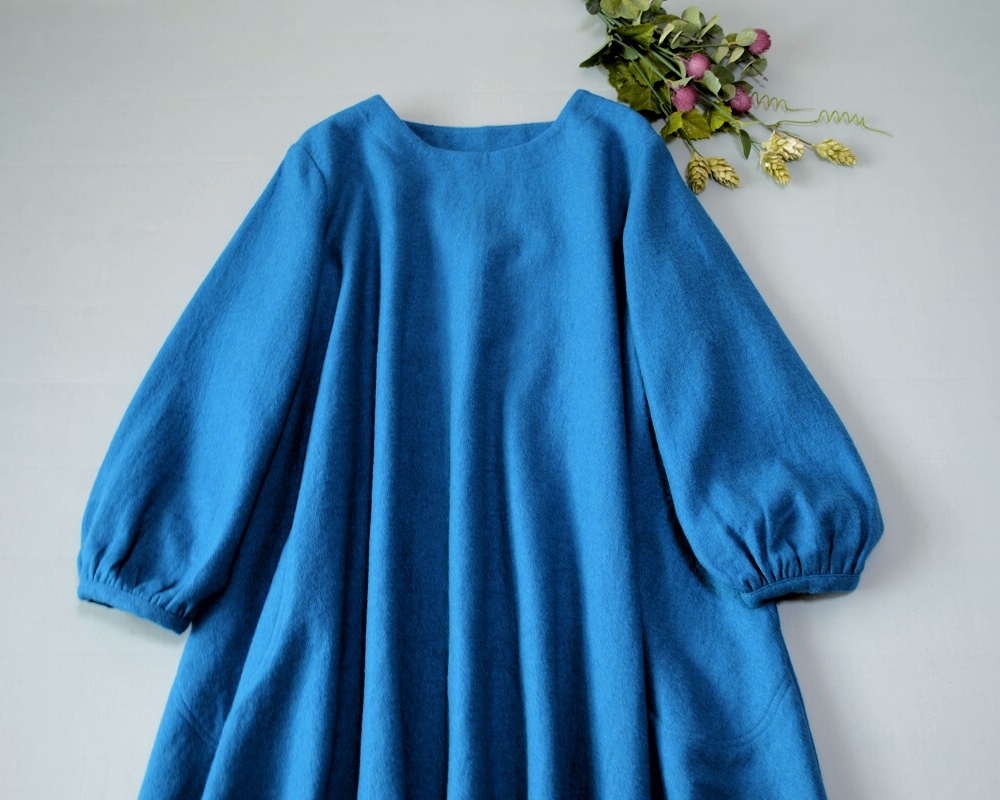 バルーンスリーブ総裏ウール混両脇ポケット付きシンプルなワンピース♪.拍卖