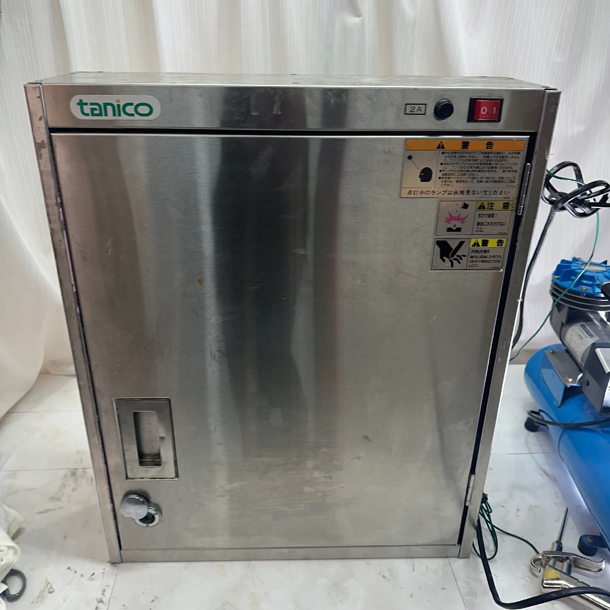 θOGθ tanico タニコー 包丁殺菌庫 紫外線殺菌庫 TNS-10S 2011年製 厨房機器 キッチン 什器 業務用 θS-251115拍卖