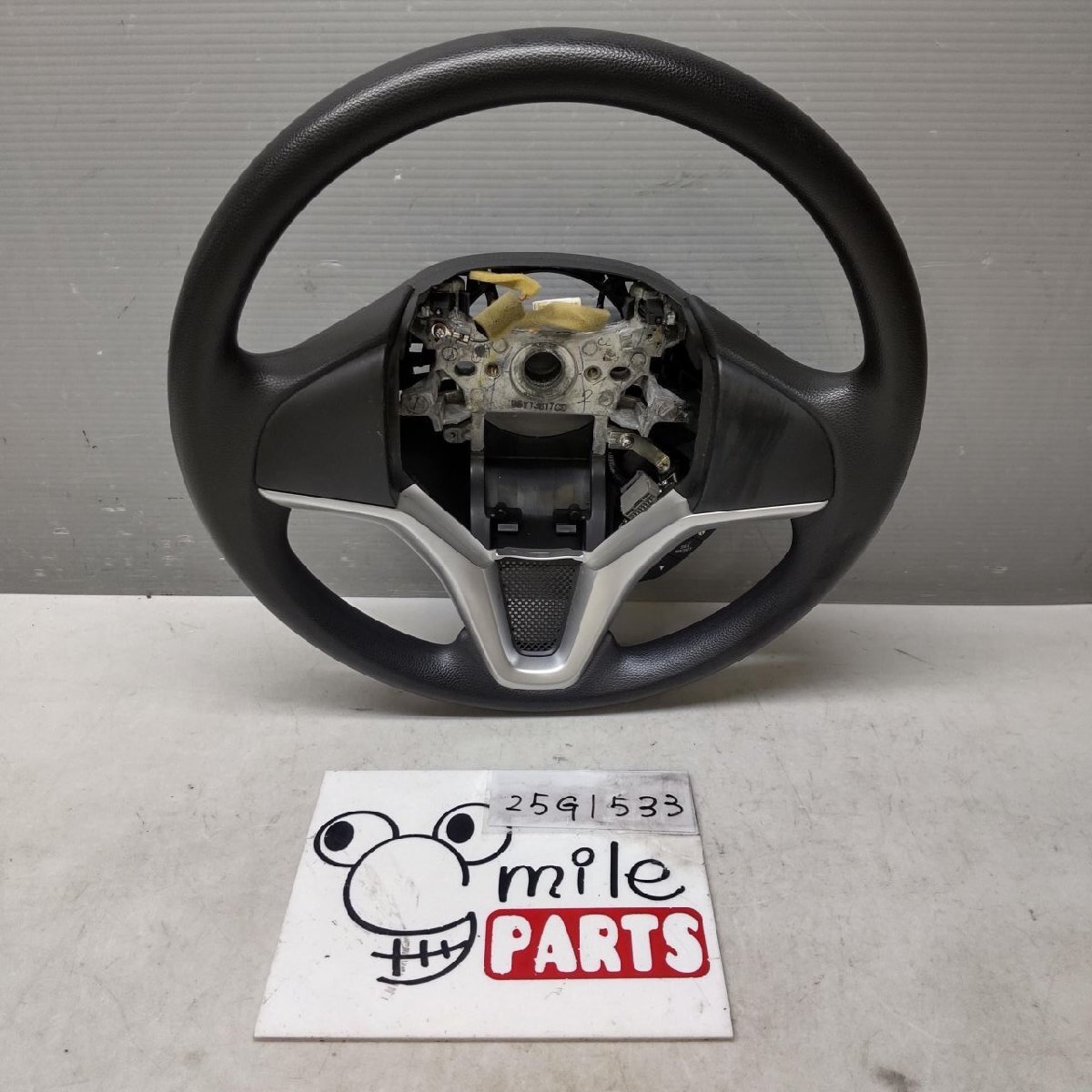 GP5 フィット 純正 ステアリングホイールハンドル(ウレタン) 1A8-6-1/25G1533*同梱不可拍卖