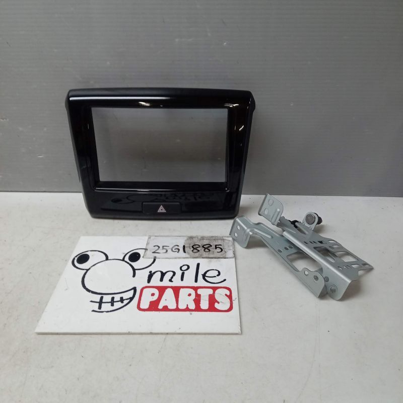 MK32S スペーシア 純正 オーディオパネル(ステー付) 2Z4-16-6/25G1885*同梱不可拍卖