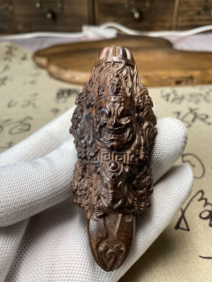 送料無料 仏教美術 密教法具 寺院用仏具 真言宗 高級ベトナム沈香木彫 細工彫刻プ仏像 仏具 仏壇 開運風水厄除け 高さ10cm拍卖