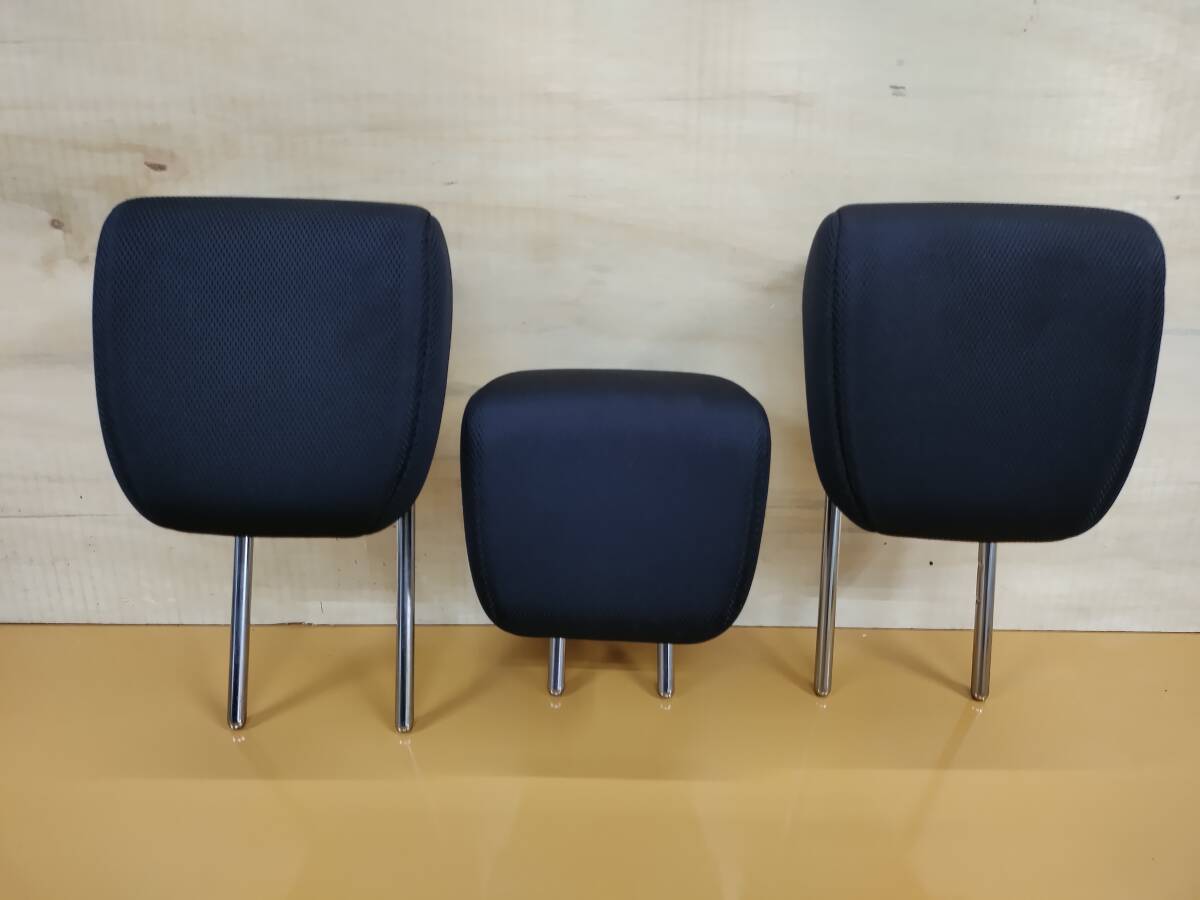 71106 SSZ19 LL☆スイフトスポーツ ZC32S ★リアヘッドレスト 3つセット★スズキ 同梱不可 拍卖