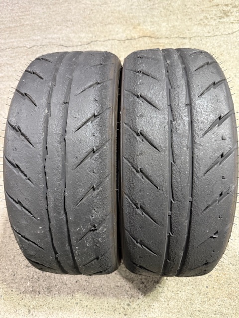 【シバタイヤ SHIBATIRE】205/45ZR17 205/45R17 88W SHIBATA シバタ RYDANZ レイダン REVIMAX R23 TW200 24年製 中古品2本セット(F)拍卖