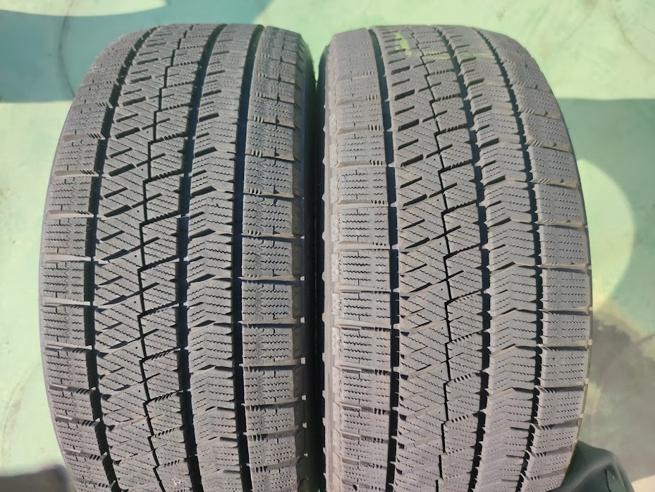225/40R18 ブリヂストン BRIDGESTONE ブリザック BLIZZAK VRX2 スタッドレスタイヤ 中古品4本セット(M)拍卖