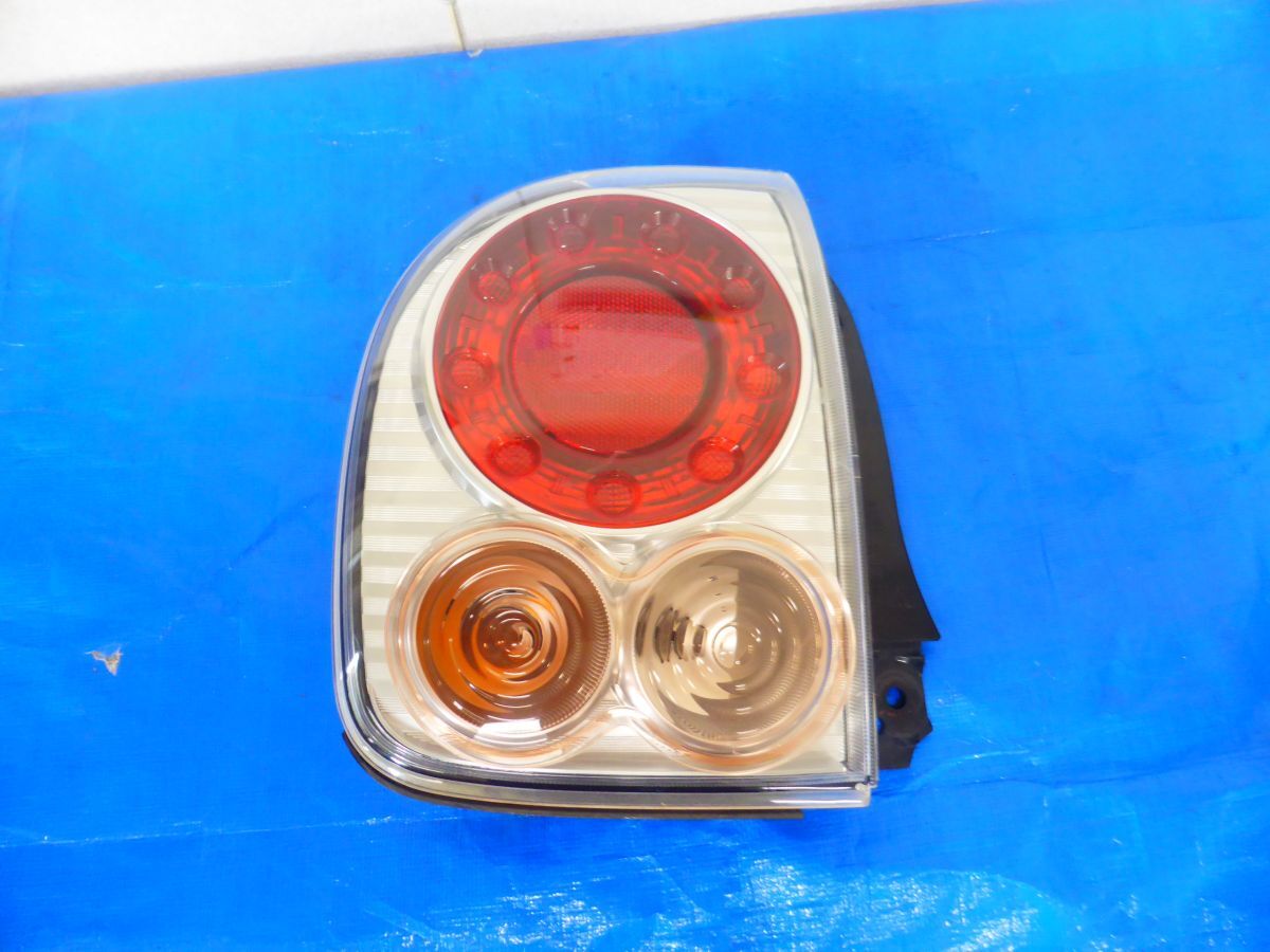 16 ラパン DBA-HE22S ★ テールランプ 左 テールライト LED TOKAI 35603-85K1 拍卖