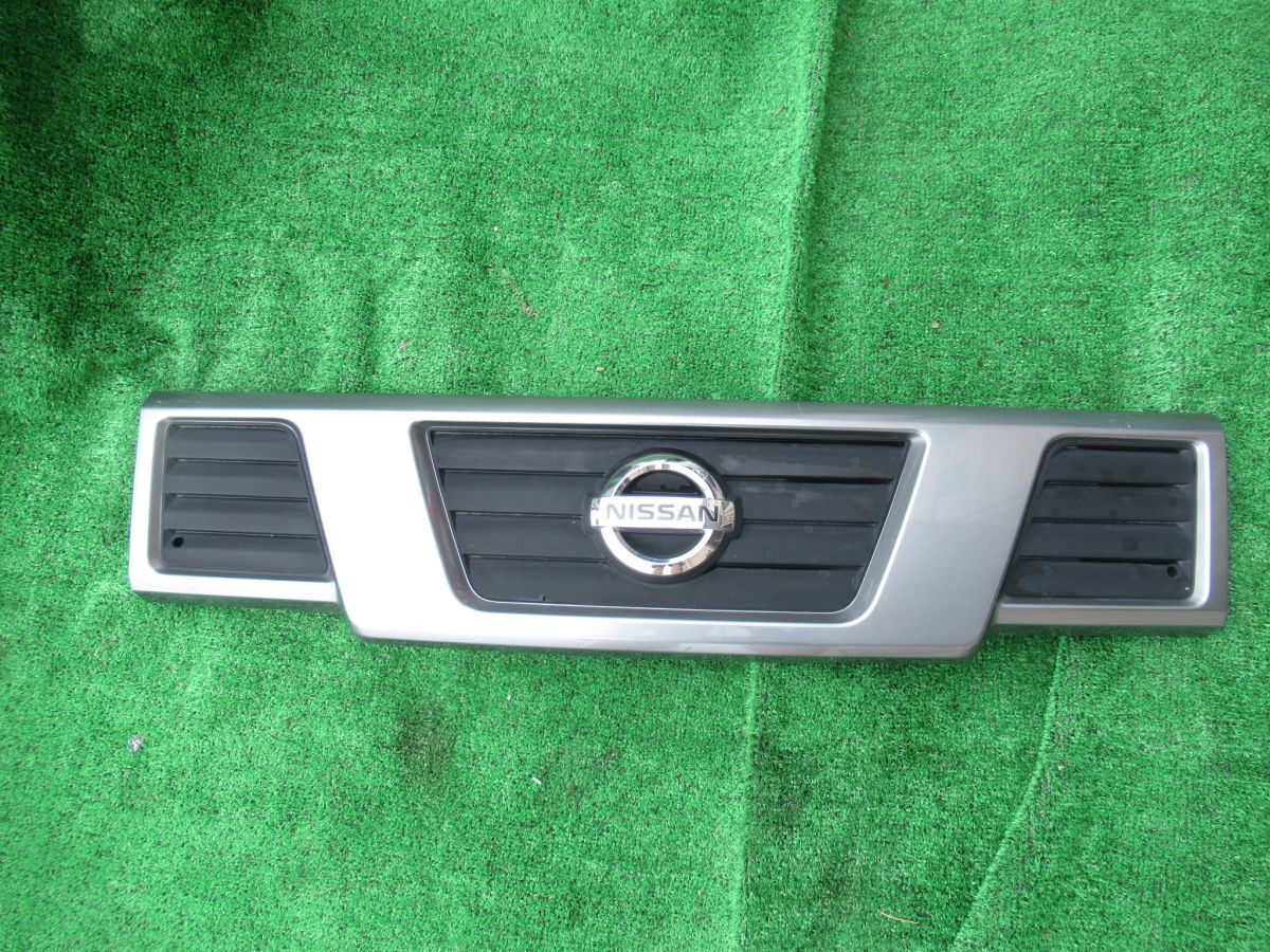 JM81 U71V NV100 クリッパー フロントグリル 7405A353 拍卖