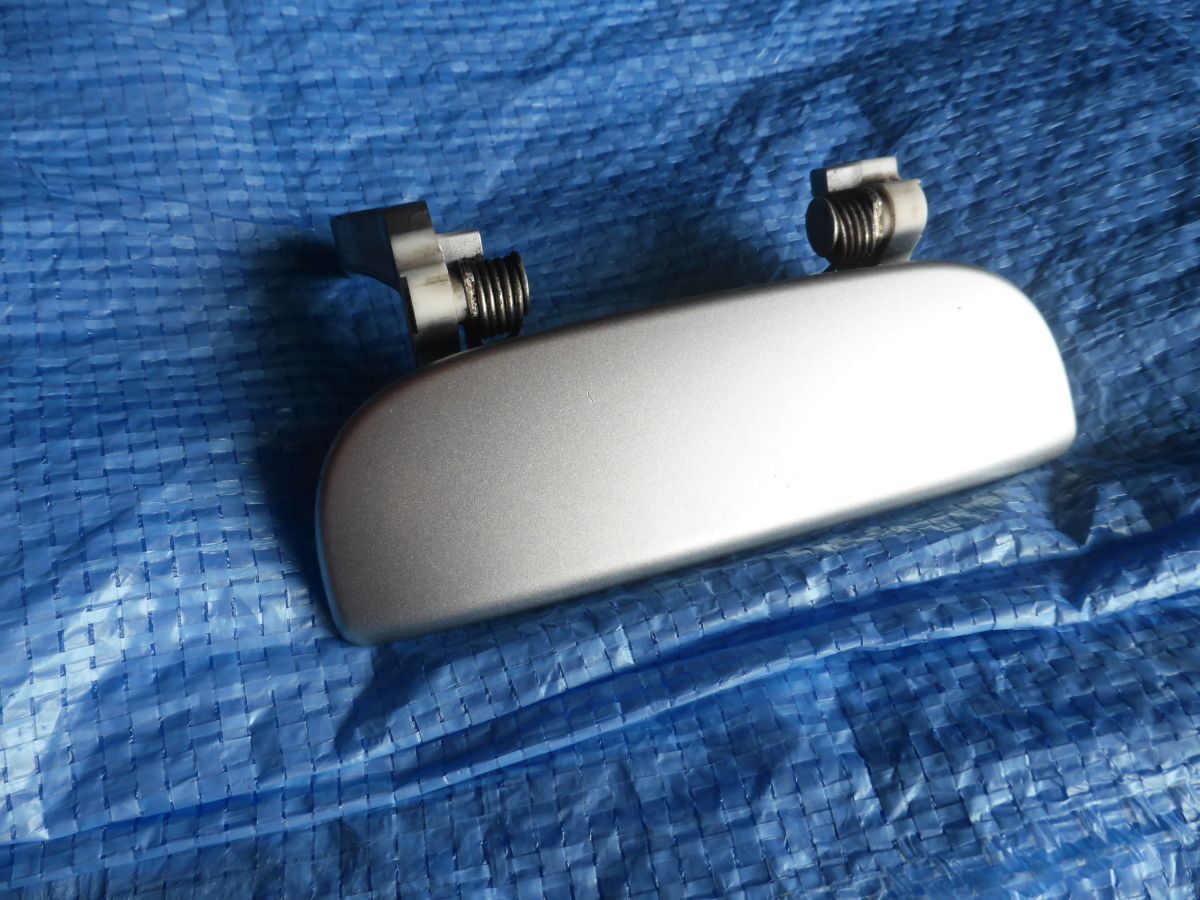 ほA 32 シルバー ムーヴ LA100S リア ドアノブ リアゲート バックドア アウターハンドル ★ L185S L175S 拍卖