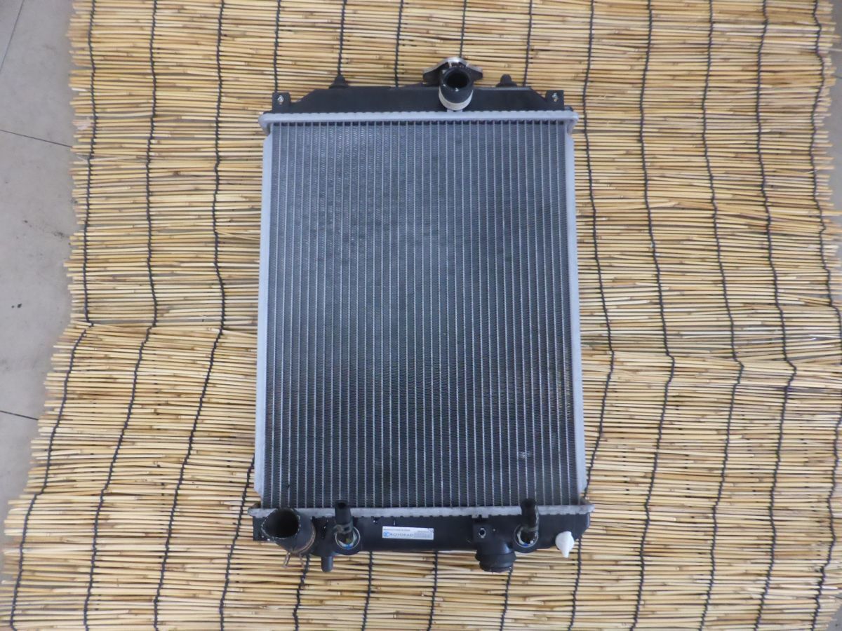 11 交換歴あり エッセ L235S ラジエーター ラジエター 漏れ無し KOYO製 ★ L245S拍卖