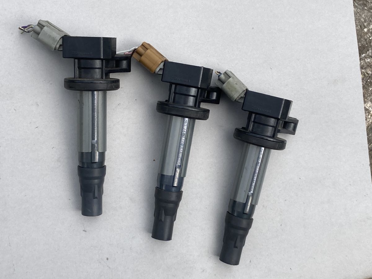 4ピン Diamond 19500-B2050 ダイハツ 純正 イグニッションコイル 3本 ★ ミラココア L675S L685S L275S ムーヴコンテ L575S L585S拍卖