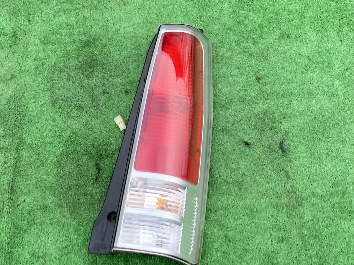 24E02 MH21S MH22S ワゴンR テールランプ 右 テールライト 35603-58J3 AZワゴン MJ21S MJ22S拍卖