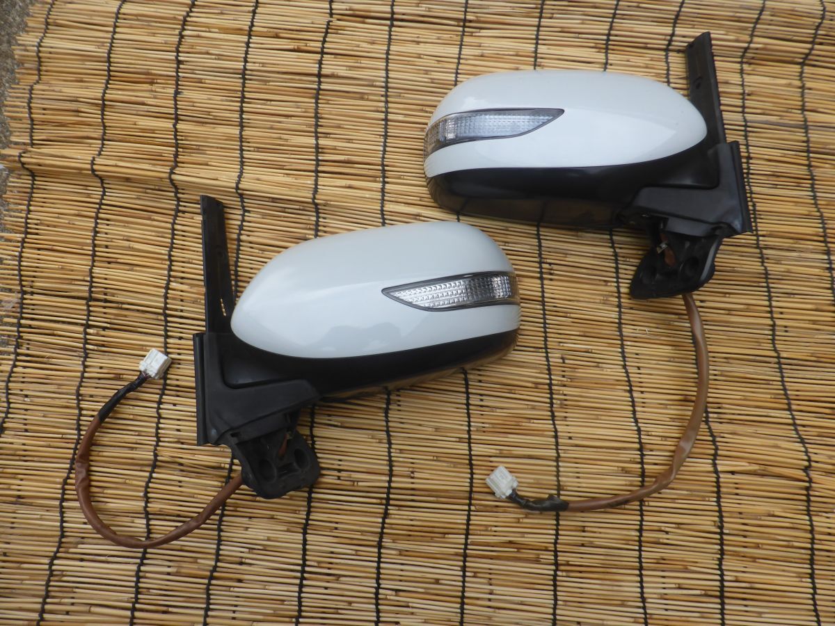 試み 9 ステラ RN1 RN2 ドアミラー パール サイドミラー 左右 ウインカー付き 9ピン拍卖