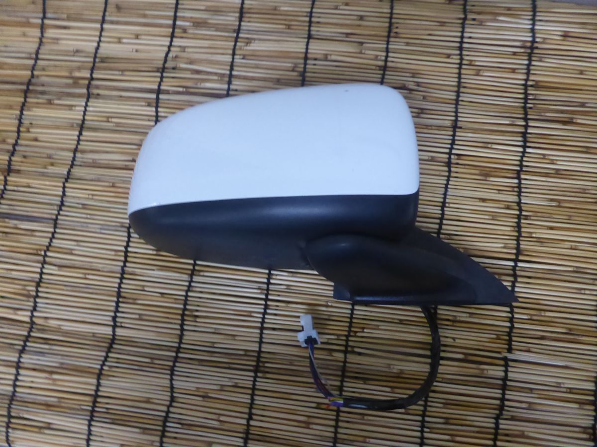 8-2 B21W デイズ ドアミラー 右 サイドミラー 電動格納 ISHIZAKI 538 ★ B11W拍卖