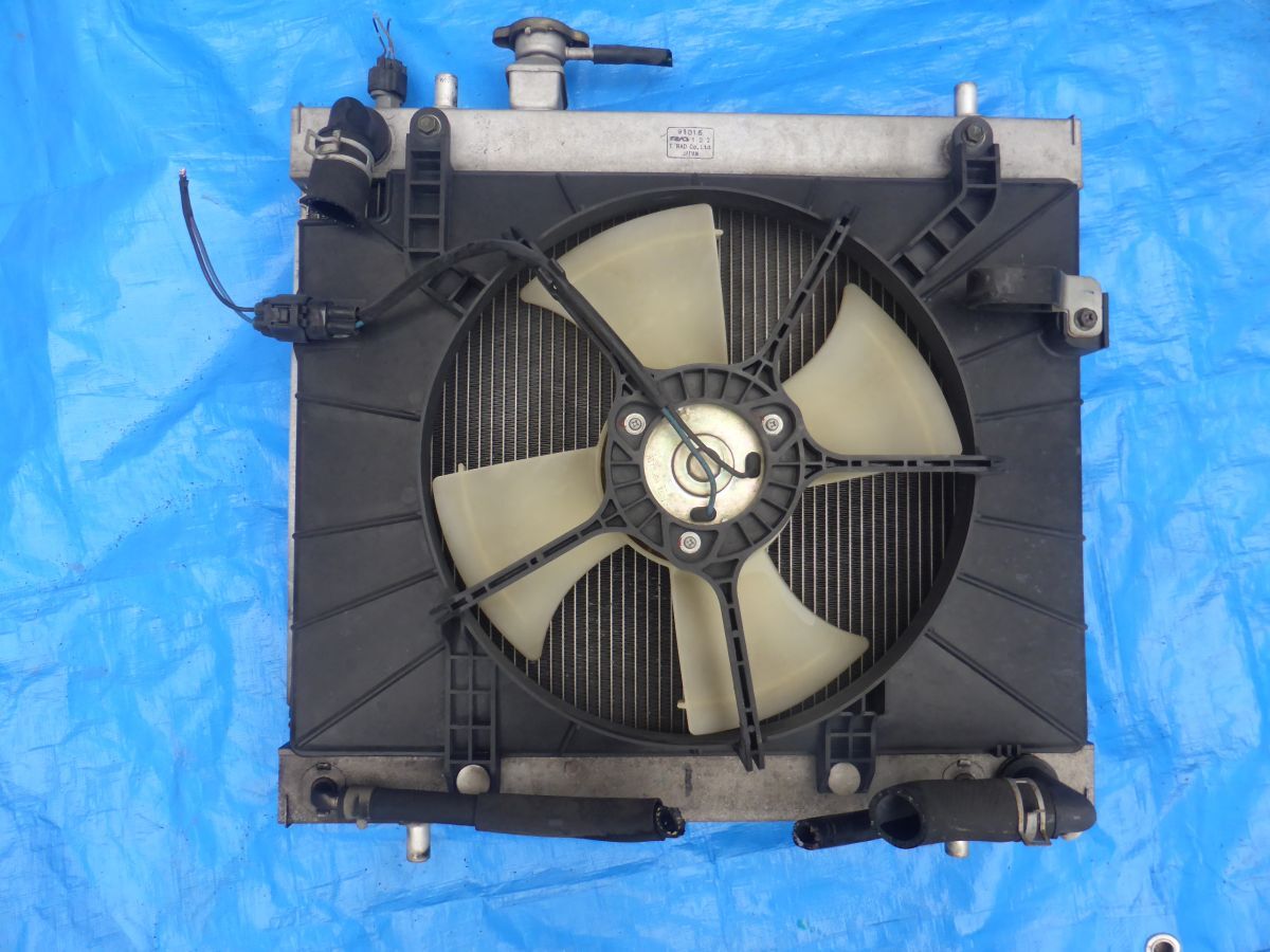 JM9 AT エブリィ DA64V DA64W ラジエーター 電動ファン コンデンサー セット スクラム DG64V 拍卖