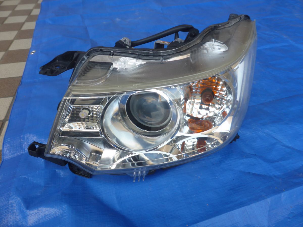153 ワゴンR MH34S ヘッドランプ 左 ヘッドライト HID スティングレー コイト 100-59271拍卖