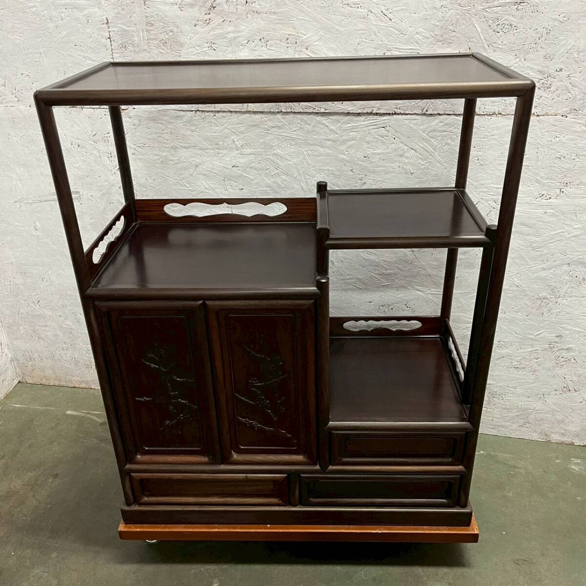 唐木 紫檀 飾り棚 茶棚 違い棚 茶箪笥 茶室 工芸品 高級 和家具 収納棚 和室 茶室 座敷 アンティーク 家具 昭和レトロ A0849拍卖