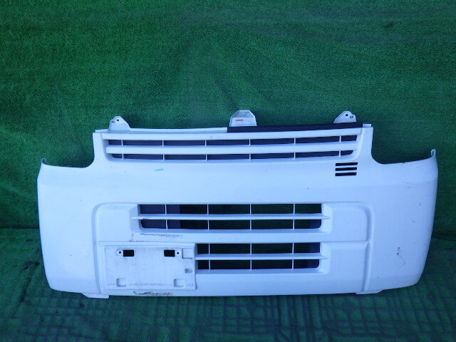 DA17V 5型~ エブリイ DS17V ミニキャブ DR17V NV100クリッパー 純正フロントバンパー ロア インナー グリル付 エブリィ 白 71711-64P1拍卖