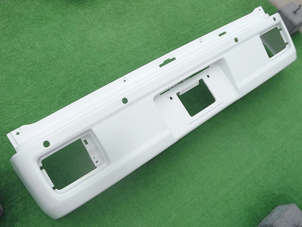 ☆微傷,送料安,ホワイト,素地★エブリイバンDA17Vリアバンパー,エブリイ,エブリー,エブリィDG17VスクラムNV100クリッパー,リヤバンパーRe:P拍卖