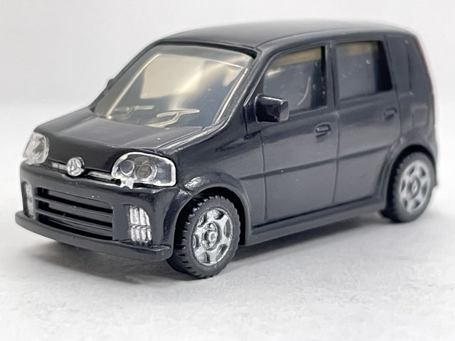 ■★Furuta チョコエッグ 軽自動車 002 ダイハツ ムーヴカスタム R(2004)拍卖