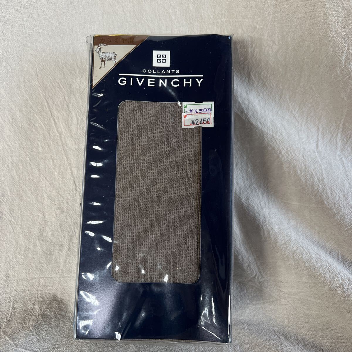 T11-19-3 未使用 GIVENCHY カシミア混 暖かいタイツ かかと付 M-L ピンクベージュ 定価3500円拍卖