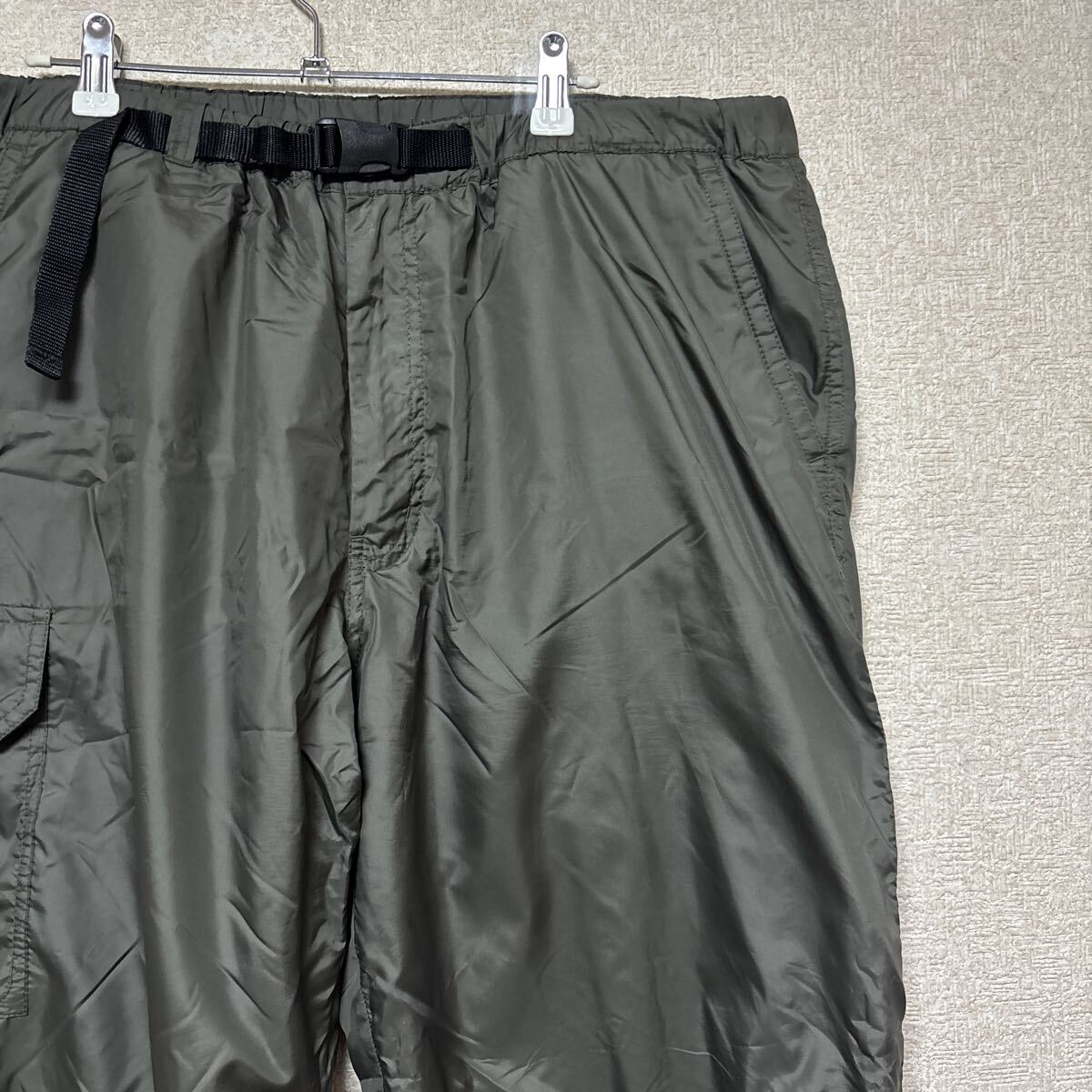 暖パン【防寒 暴風】UNIQLO ユニクロ ウォームイージーカーゴパンツ 裏地フリース カーキ メンズXLサイズ 327-069291 ユルダボ拍卖