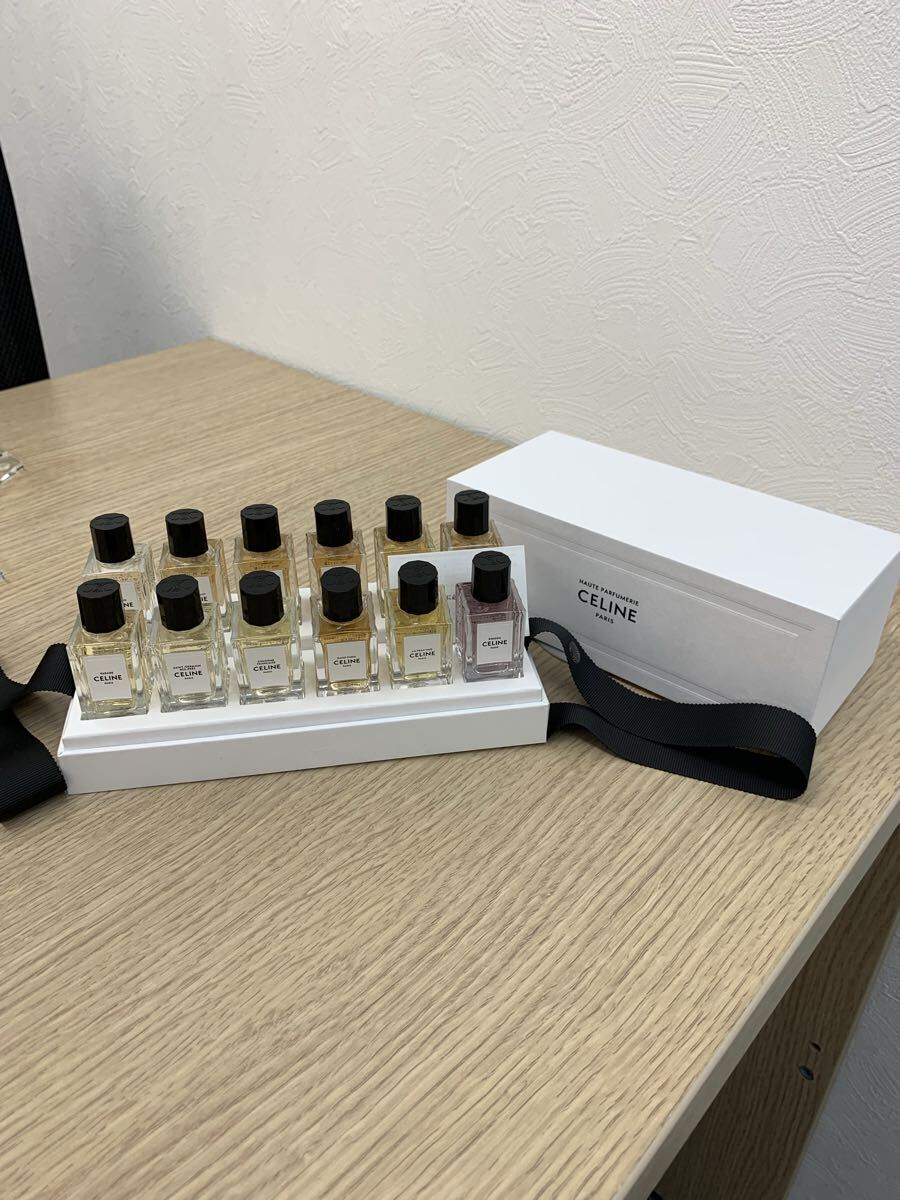 【R/243】CELINE セリーヌ コフレ ミニチュールⅣ ミニチュア オードパルファム 12×10ml 香水 12本セット ブランド コスメ拍卖