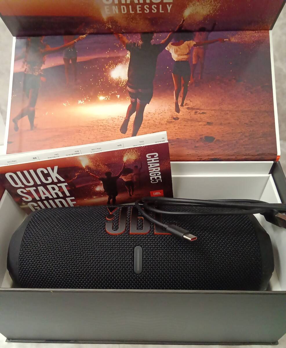 NO8057 中古品 JBL CHARGE5 Bluetoothスピーカー HARMAN ブルートゥース スピーカー拍卖