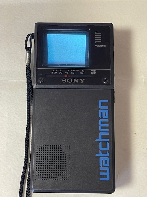 ◆ SONY watchman ウォッチマン FD-20 ソニー ポータブルテレビ ◆ 通電確認済み拍卖