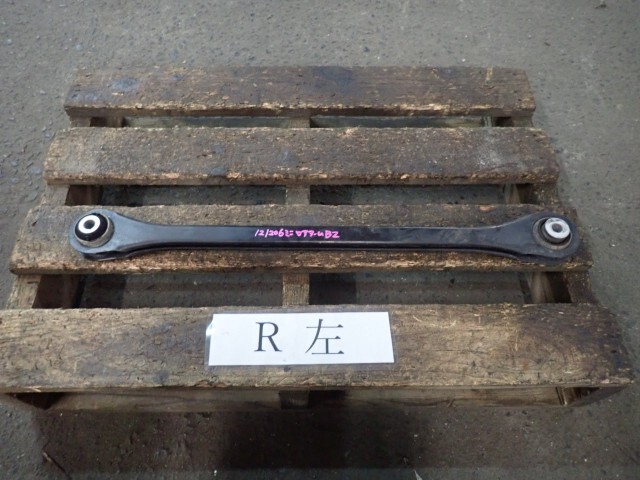 BMW ミニ DBA-XM20 左リアロアアーム B70 33326851569拍卖