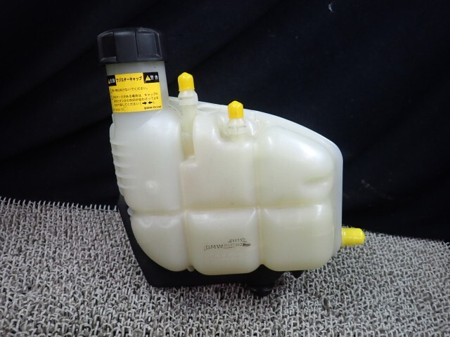 BMW ミニ DBA-XM20 ラジエータリザーブタンク B70 17137617362拍卖