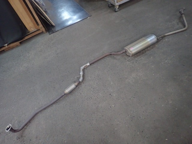 N-BOX 6BA-JF4 リアマフラー YR633P 18307-TTB-013拍卖