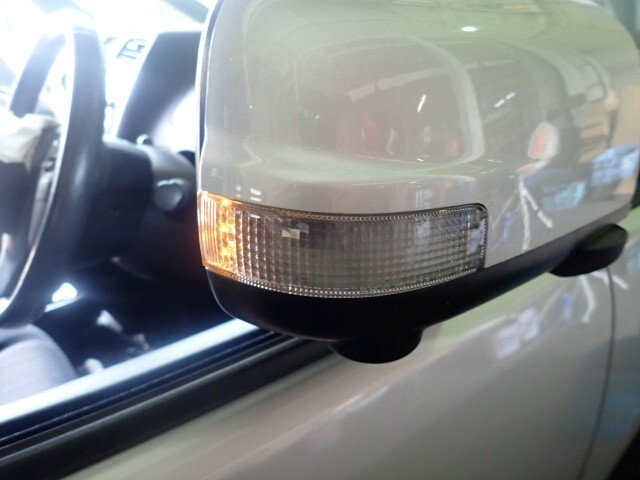 セレナ DAA-HFC26 右ドアミラー K23 96301-3GR0B拍卖