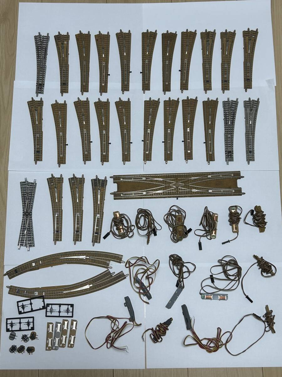 【1円スタート】TOMIX ポイント 28本、クロス1本、制御コードなどのセット 一部破損ありジャンク。拍卖