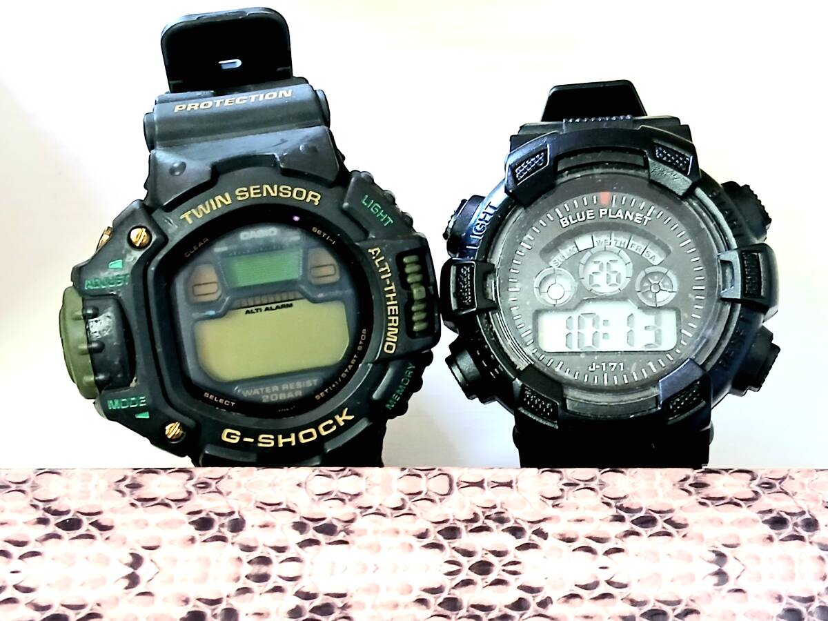 n708【ジャンク品】CASIO/カシオ 腕時計 G-SHOCK (DW-6700) BLUE PLANE/ブループラネット (G212) メンズ腕時計 (不動品/現状) 2点セット拍卖