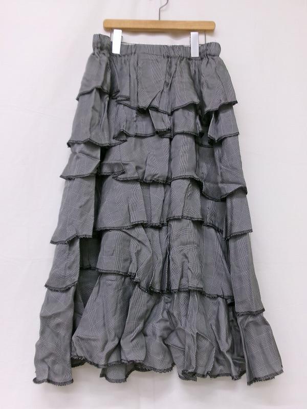 BLACK COMME des GARCONS ブラック コムデギャルソン チェックティアードスカート M 1I-S006 AD2021グレー キュプラ100%拍卖
