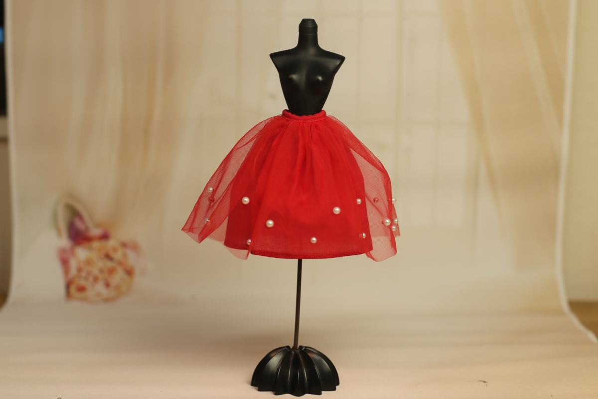 人形服S111-024赤チュールビーズスカートmomoko、ジェニー、OBITSUボディ、MISAKI、ピュアニーモ拍卖