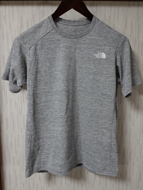 ●ノースフェイス THE NORTH FACE ショートスリーブリアクションロゴクルー NT61981 M●1106●拍卖