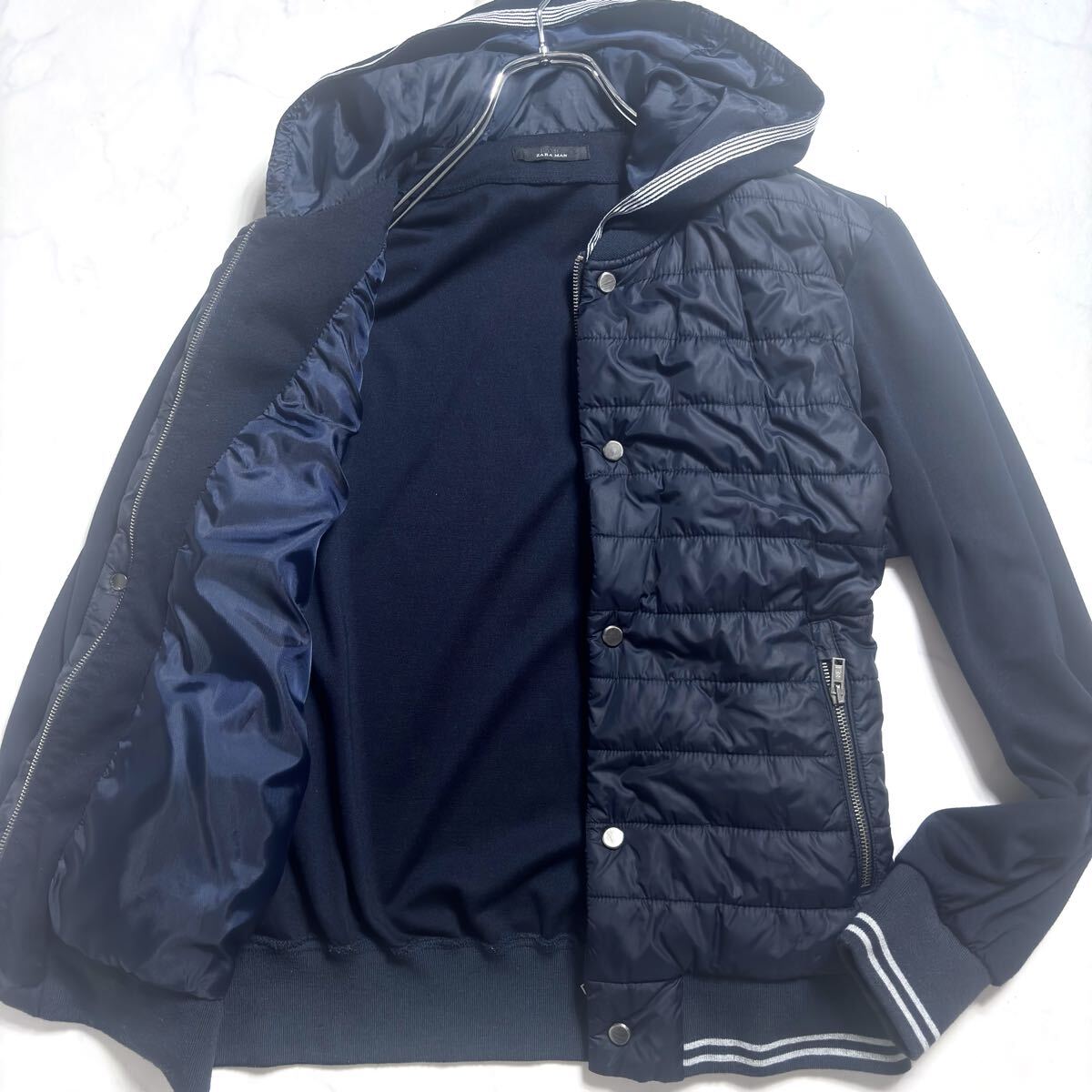希少!!XL ZARA ハイブリッド ジャケット ブルゾン 中綿 ナイロン 洗える 防寒 ジップ フード レイヤード パーカー ネイビー メンズ ザラ拍卖