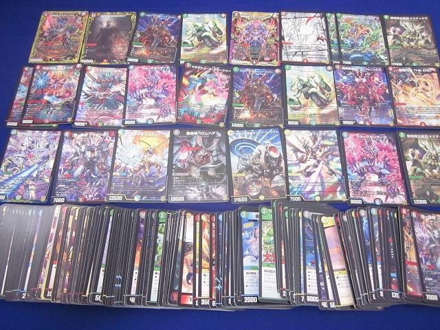 状態F トレカ デュエル・マスターズ 禁断英雄 モモキングダムX KGMを含む カード 200枚以上まとめ拍卖