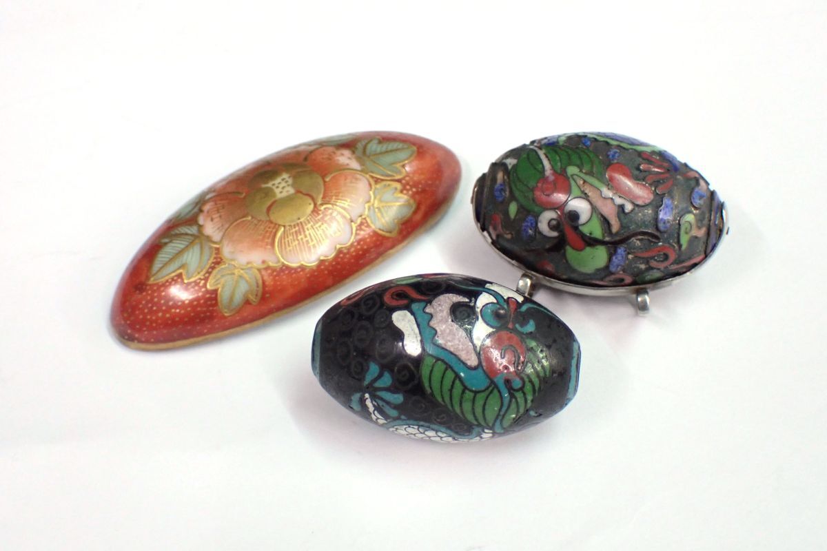 ▲和装品240 九谷焼/七宝焼 帯留め 3点▲アンティーク/龍/着物/消費税0円拍卖