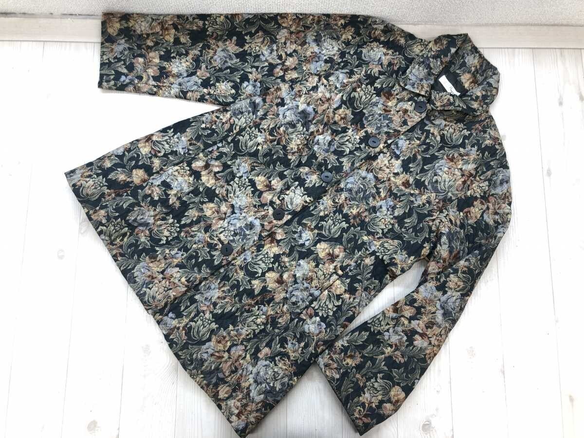 コットンハウス アヤ Cotton House Aya レトロ アンティーク カントリー ボタニカル 花柄 キルティング コート レディース 綿100% 紺拍卖