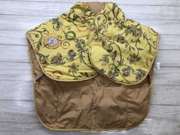 セリーヌ CELINE 西川 ラグジュアリー シック ボタニカル チェーン 時計柄 ルームウェア 肩掛け ダウンケープ レーヨン100% 日本製 黄色拍卖