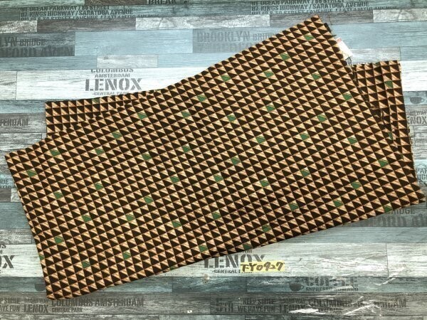 新品!幾何学 ジオメトリック 三角 布 マルチクロス ウール 茶拍卖