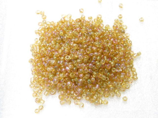 ガラスビーズ 虹色タイプ(S) 2x2mm うす琥珀色 約300個拍卖