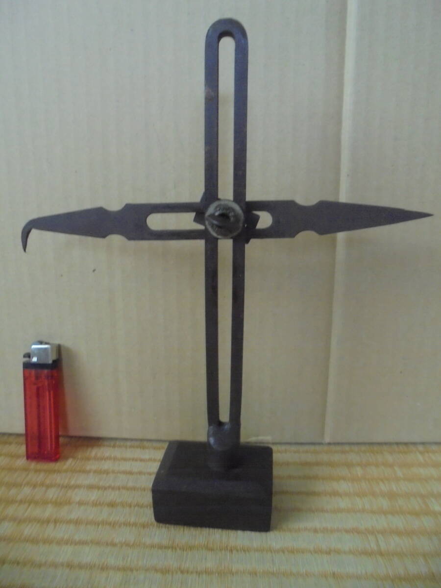 ト-スカン 拡大器 彫刻道具 美術道具 鉄製 黒サビ レトロ 8201 仏像 彫刻 人形等 京都雲屋 拍卖