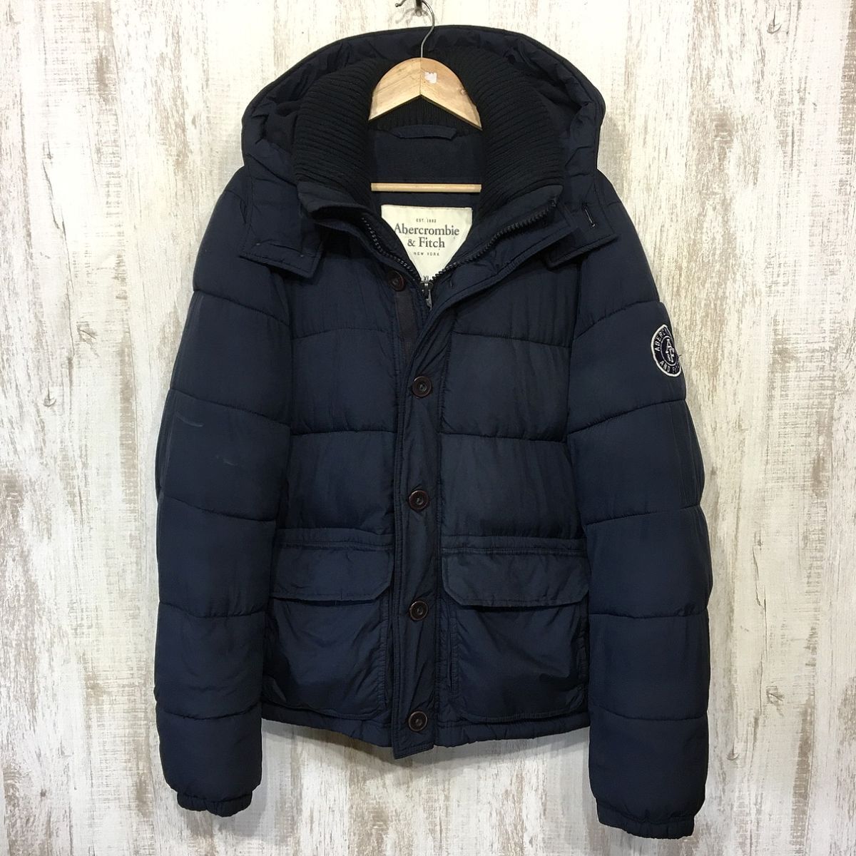 115☆【フーディー フェイクダウンジャケット】アバクロンビー&フィッチ 紺 XL拍卖