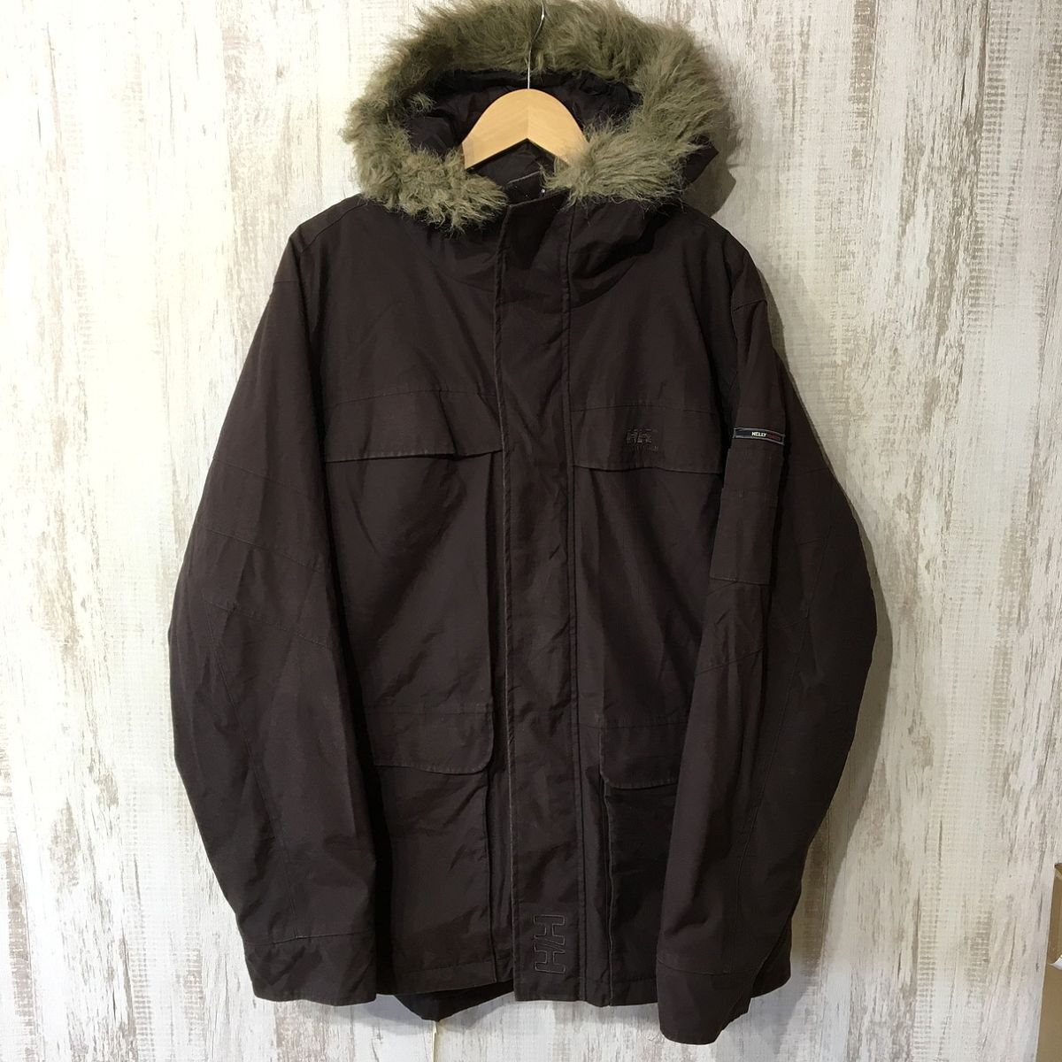 V505☆【アウトドア マウンテンパーカー】HELLY HANSEN ヘリーハンセン こげ茶 L拍卖