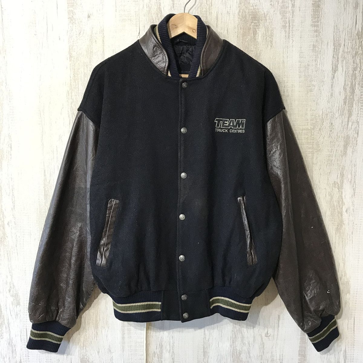 955☆【ヴィンテージ 古着 袖レザー切り替え ウールスタジャン】SUMAC 紺 茶 L拍卖