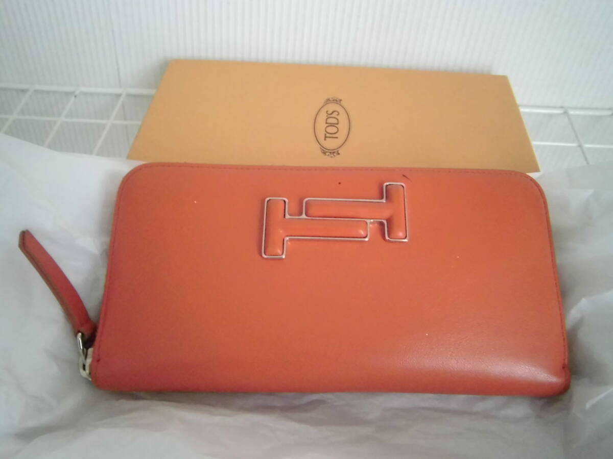 トッズ★ダブルT★オレンジのラウンド長財布拍卖